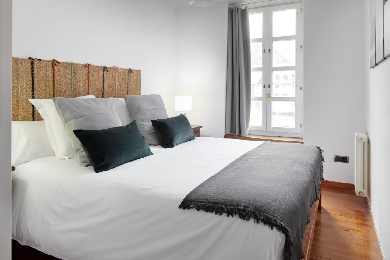 Comets By Feelfree Rentals Vielha Ngoại thất bức ảnh